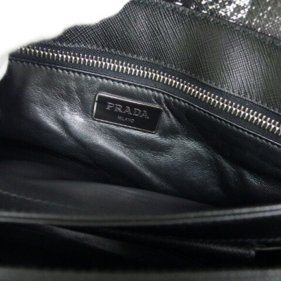 PRADA White Saffiano Bag - Picture 10 of 10
